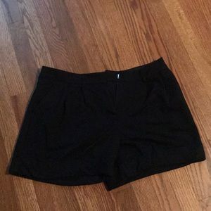 NWOT Ann Taylor Dress Shorts